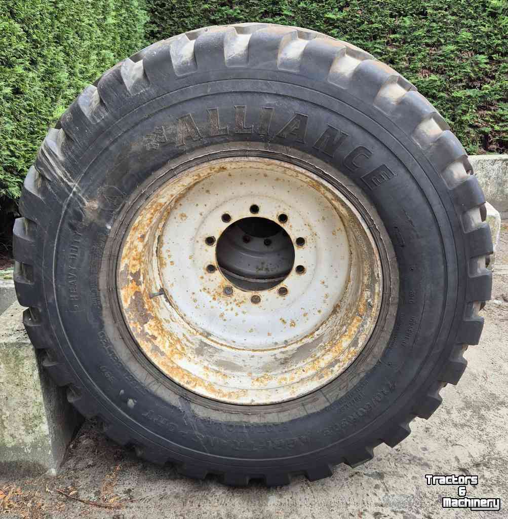 Wheels, Tyres, Rims & Dual spacers Alliance 710/50R30,5  Alliance 390