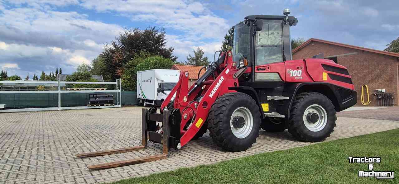 Wheelloader Yanmar V100 met lepels, 920 uur, zeer netjes en compleet!