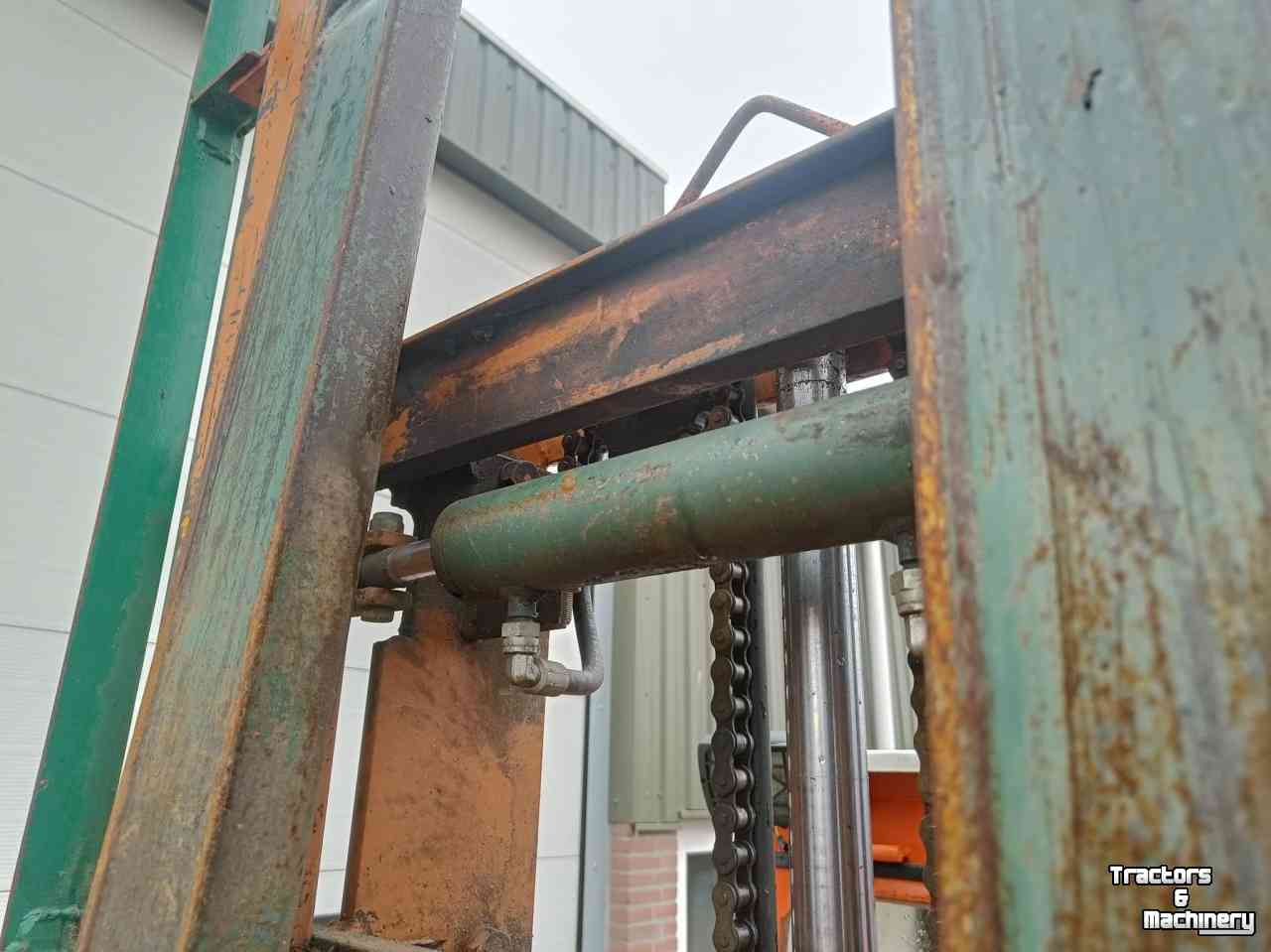 Other tree cultivation equipment and accessories  Hefmast