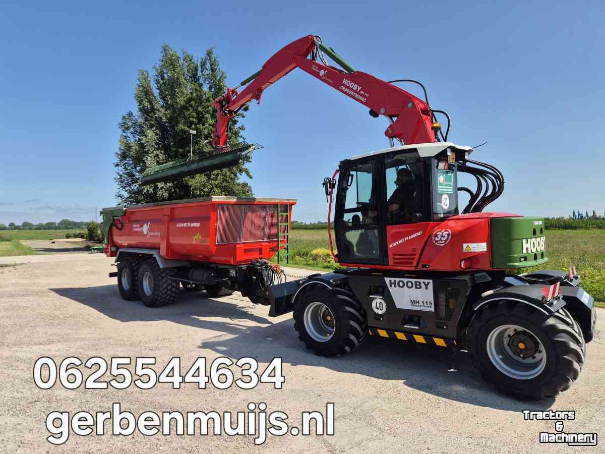 Excavator mobile Hooby Bandenkraan met kipper + maaikorf + 2x verlengiek + actiebord + bomenknipper