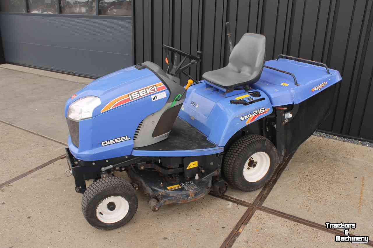 Ride-on mower Iseki SXG216H diesel zitmaaier hydrostaat maaitrekker gazonmaaier opvangbak