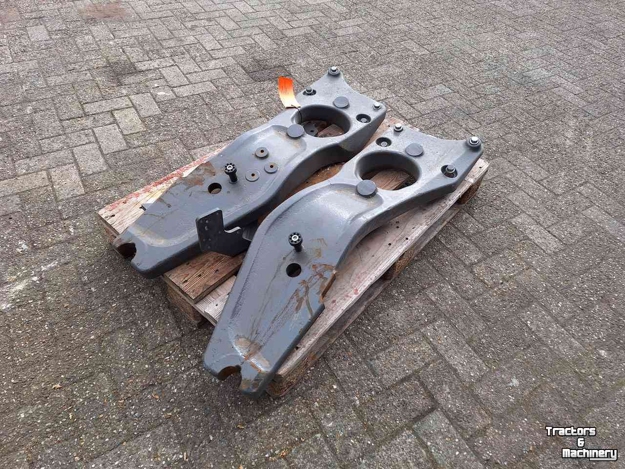 Front-end loader Massey Ferguson Aanbouwdelen Voorlader / Frontlader afkomstig van MF 5S.145