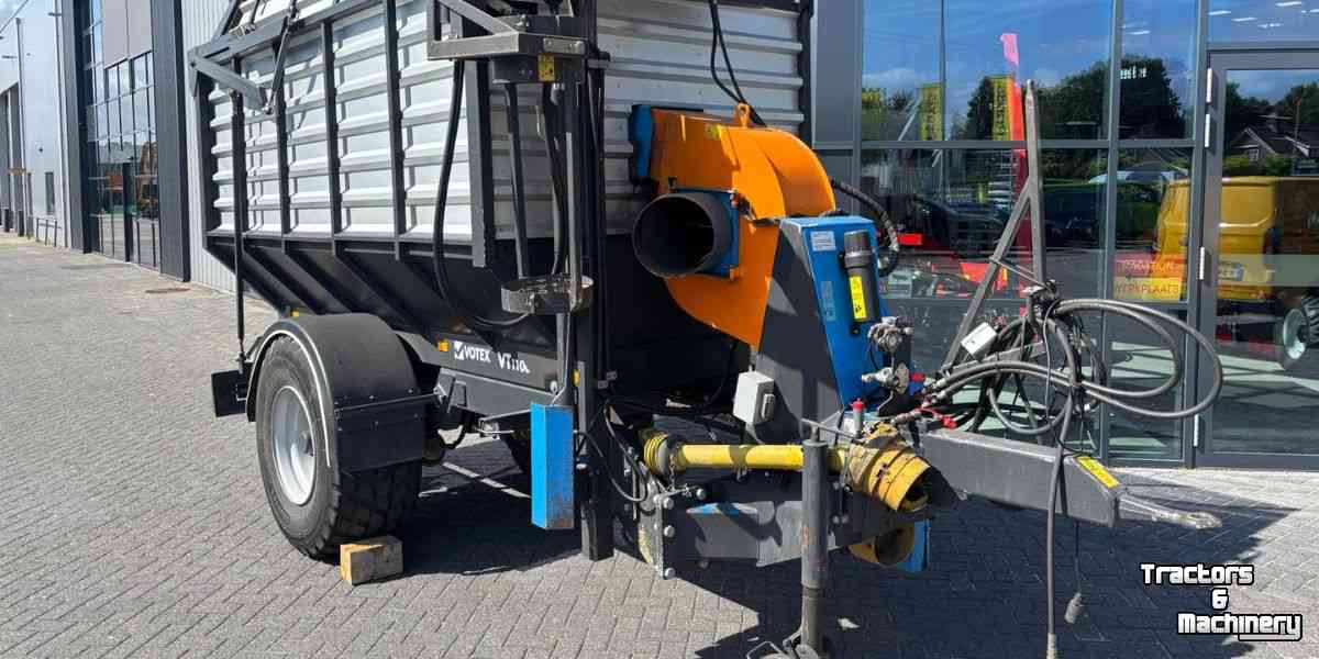 Vacuum sweeper Votex VT 1100