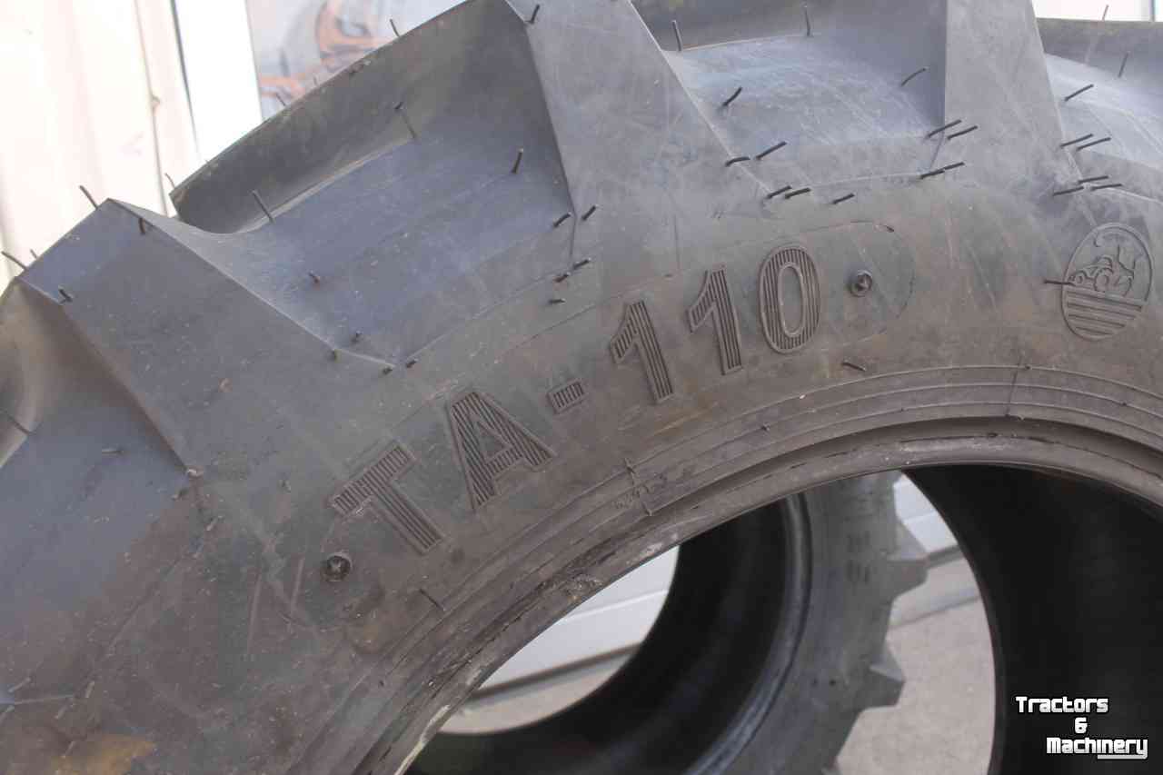 Wheels, Tyres, Rims & Dual spacers  440/65R28 Petlas TA-110 trekkerbanden voorbanden tractorbanden nieuw/gedemonteerd