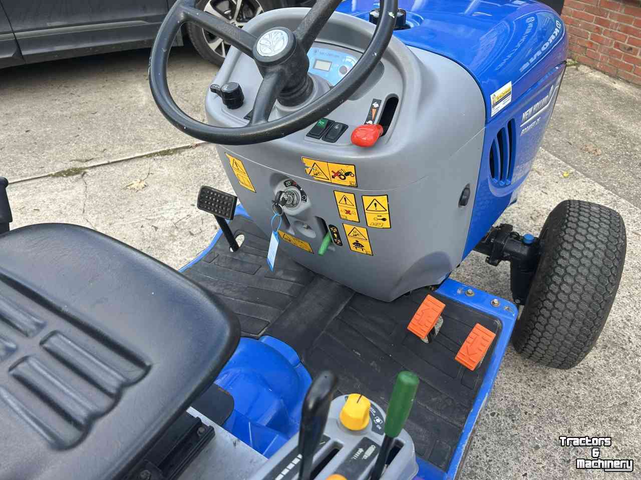 Horticultural Tractors New Holland Boomer 25 HST