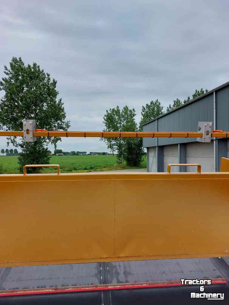 Receiving hopper Breston Stortbak - Doseer Hopper Breston NB10-250F