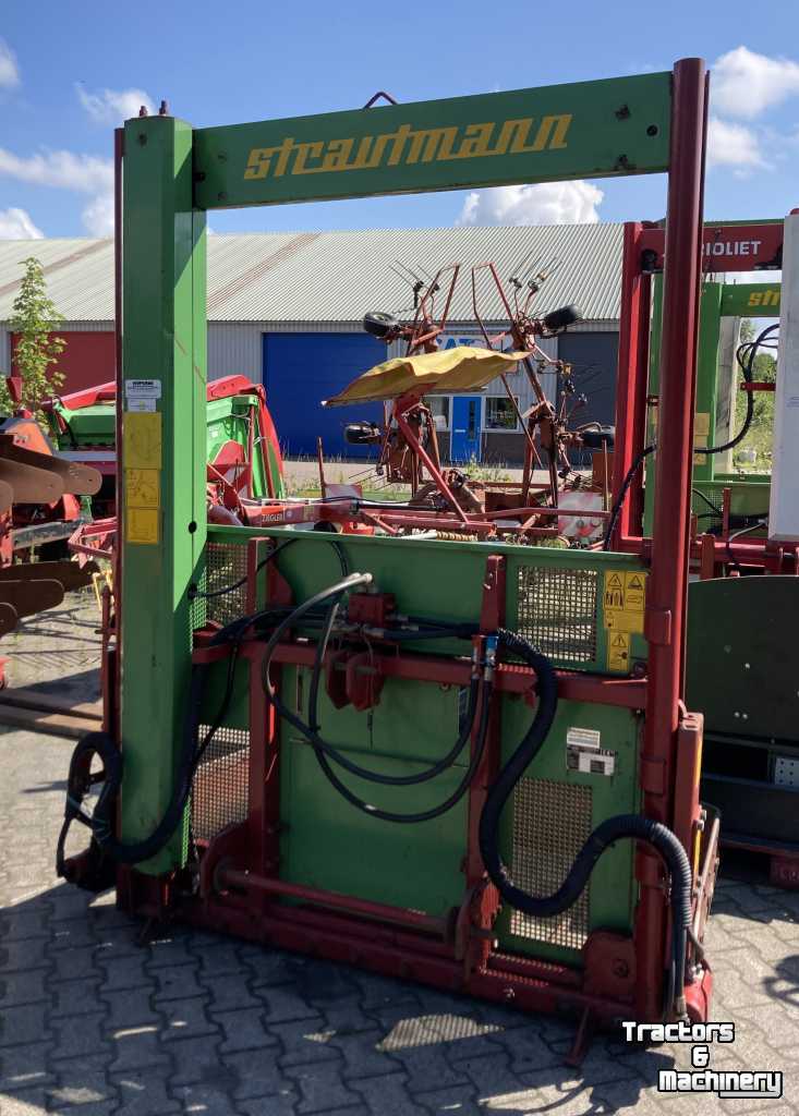 Silage block-cutter Strautmann Hydrofox HK3 kuilsnijder kuilvoersnijder U snijder voermachines