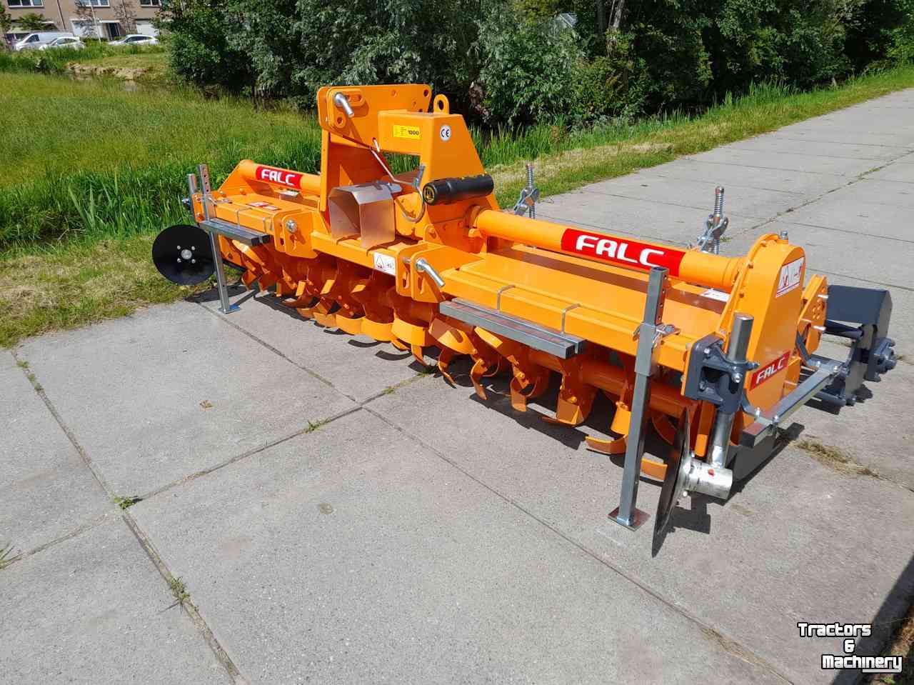 Rotary Tiller Falc Hel Super grondfrees met kooirol