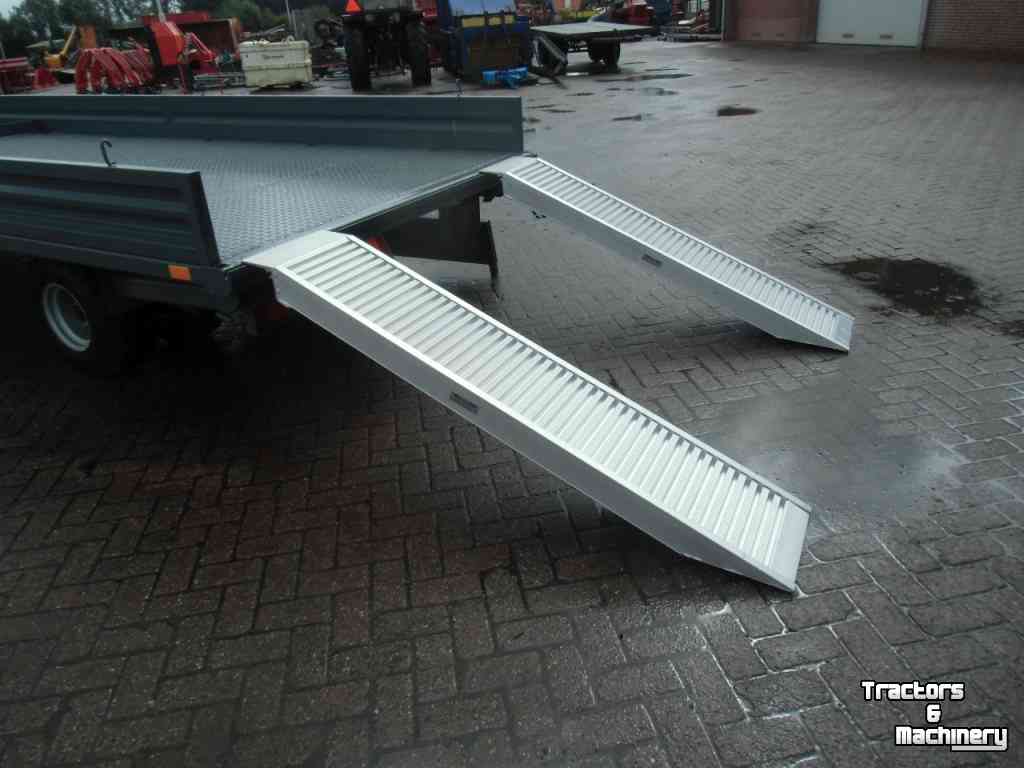 Agricultural wagon Agomac Stratenmakerswagen / Bakkenwagen / Machinetransporter
