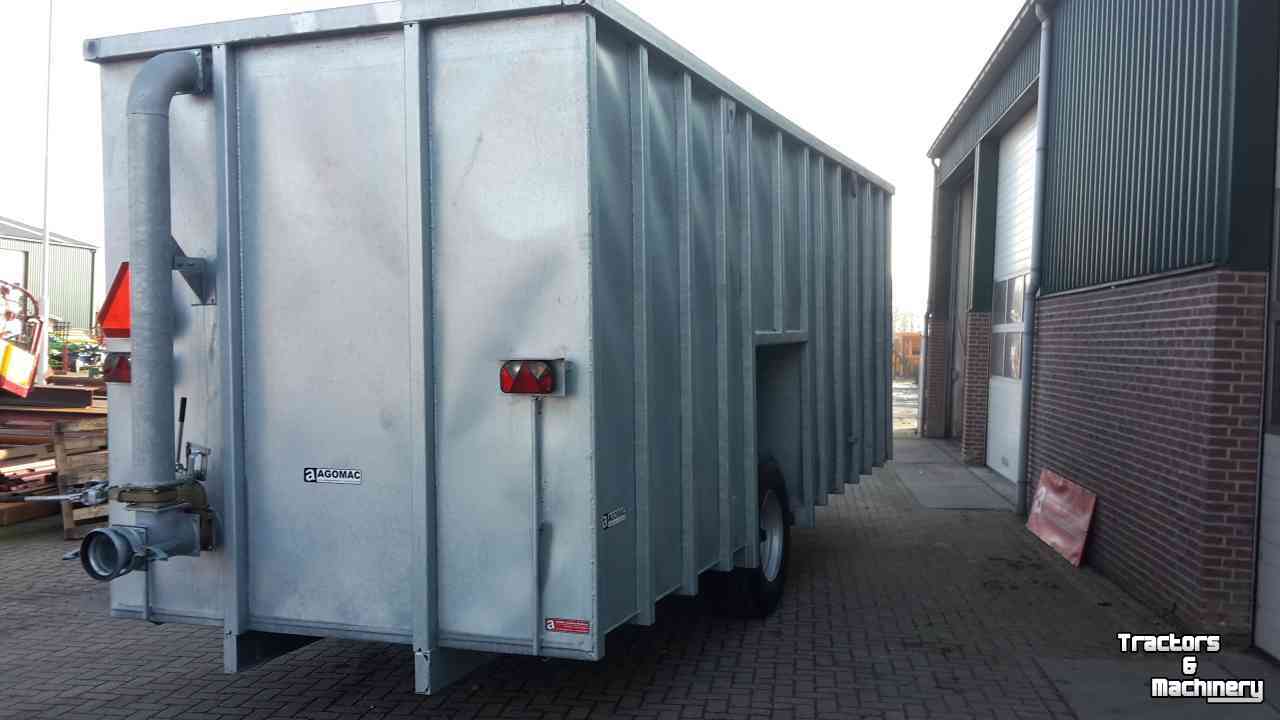 Manure container  Gegalvaniseerde mestcontainer / mesttransportcontainer