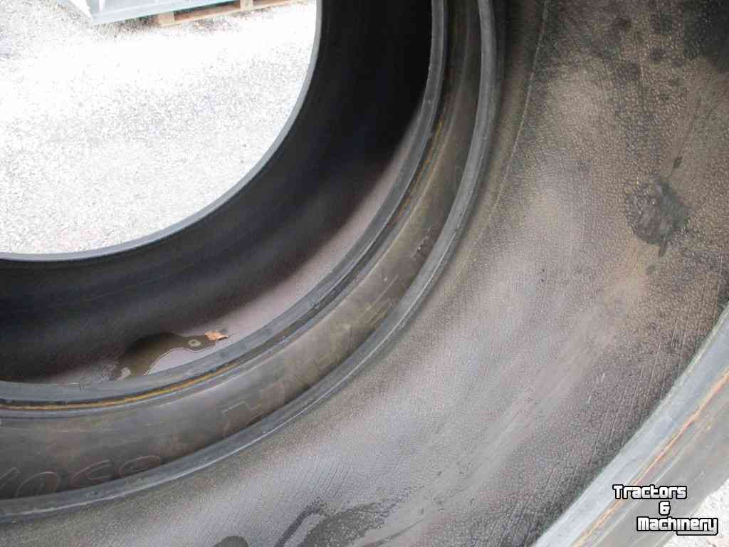 Wheels, Tyres, Rims & Dual spacers Good Year 650/65-42