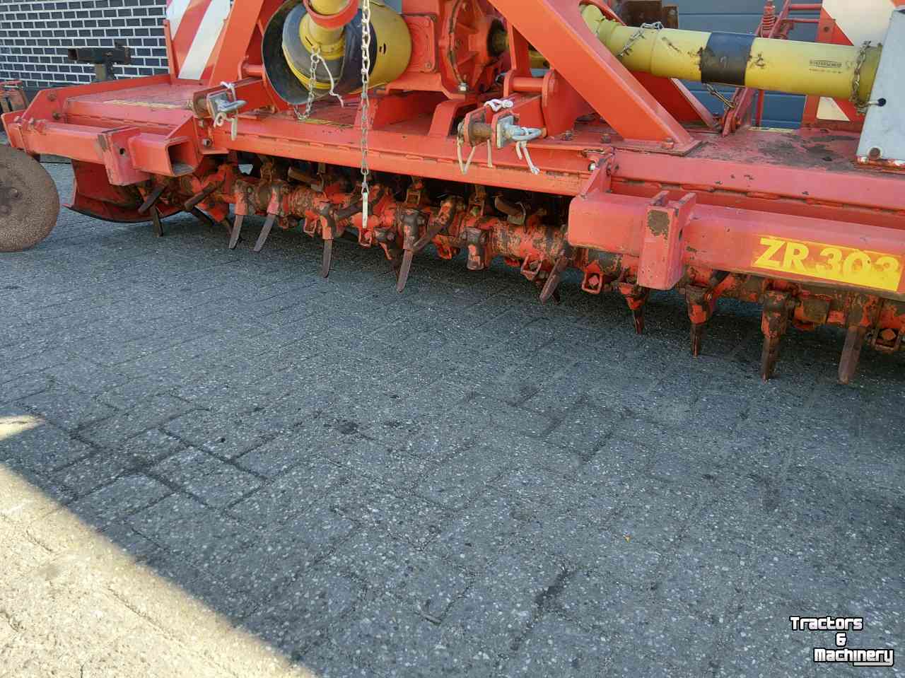 Rotary Tiller Niemeyer ZR 303 Grondfrees 3 meter breed  met pakkerwals