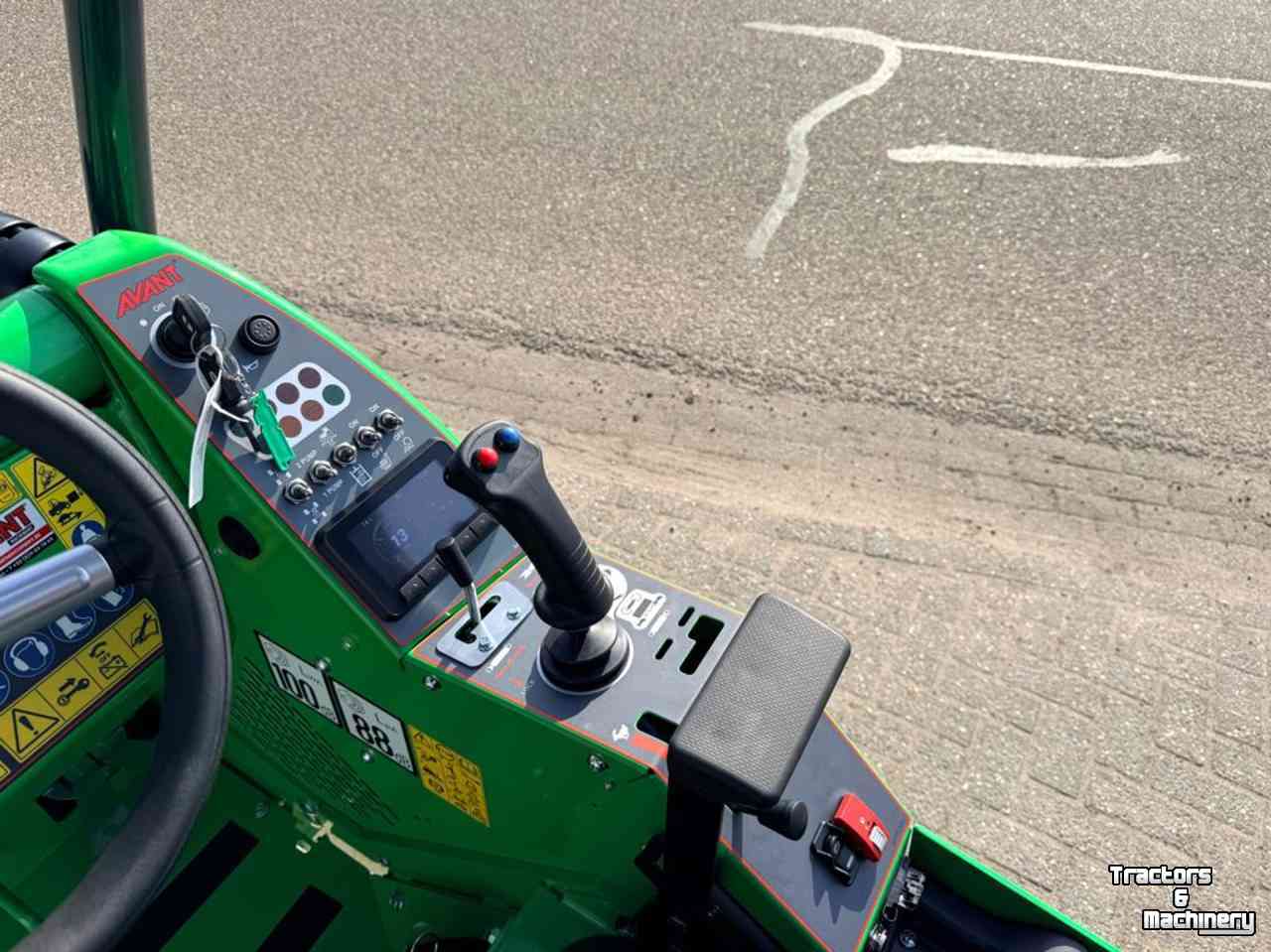 Wheelloader Avant 528 TDL Mini-Shovel