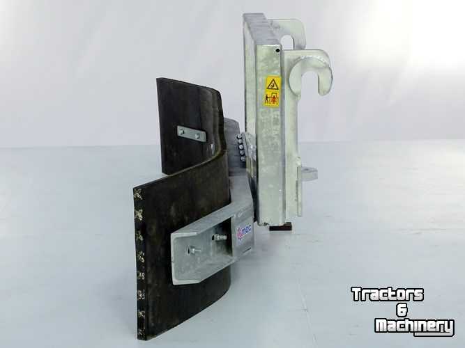 Other attachments and accessories Qmac Modulo 1.80 mtr rubber egalisatiebord egalisatieschuif