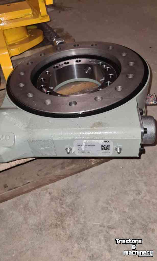 Diverse new spare-parts  Imo Draaikrans tbv Draaikop