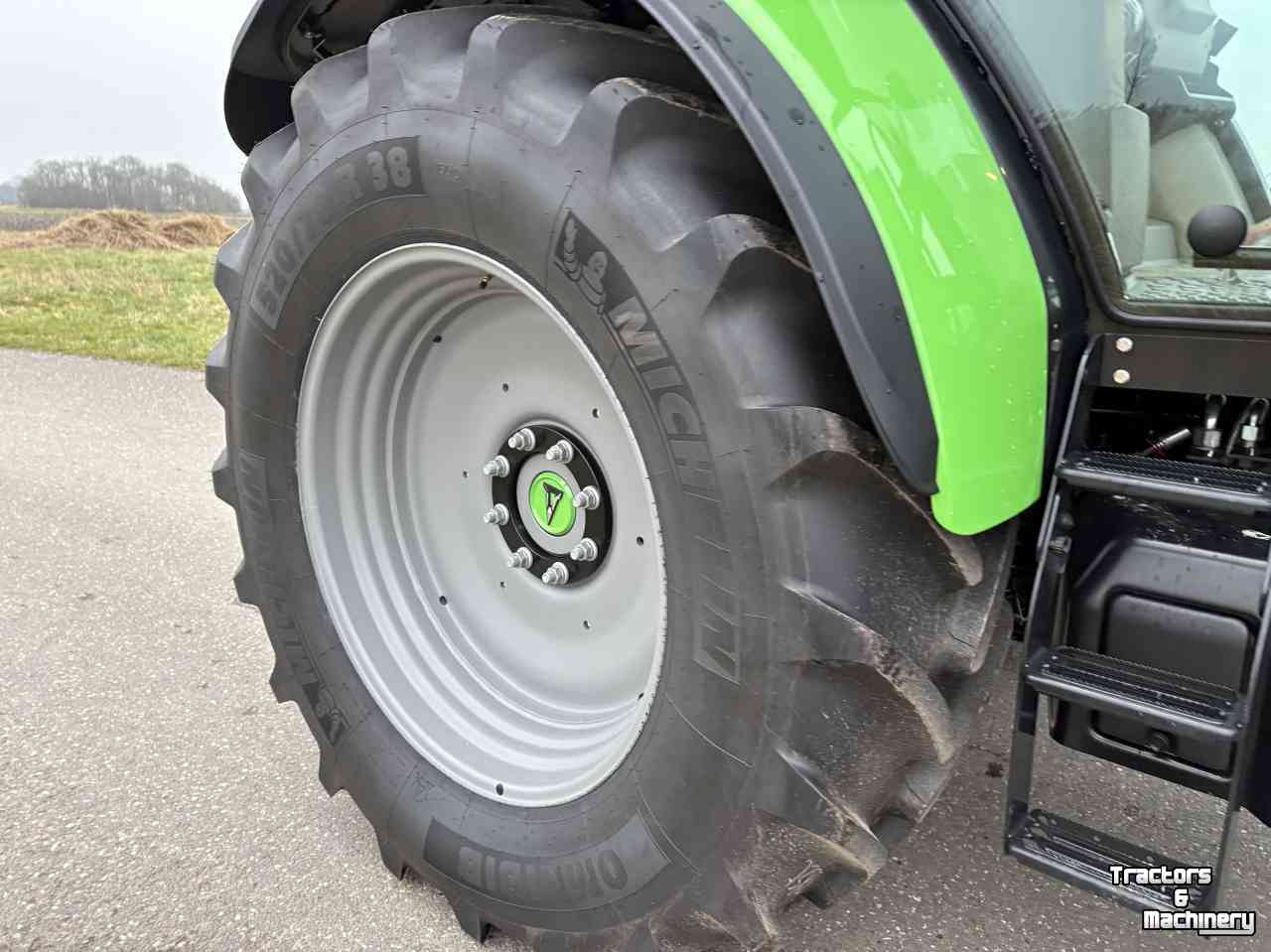 Tractor Deutz-Fahr 6125C TTV MY25 Diamondcare 5 jaar/10.000 uur
