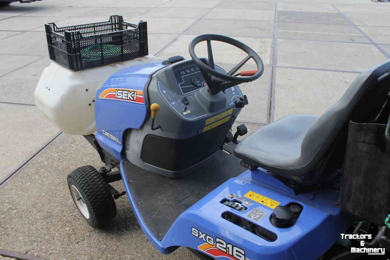 Horticultural Tractors Iseki SXG216H diesel hydrostaat minitrekker met Weedmaster onkruidkoker heetwatermachine