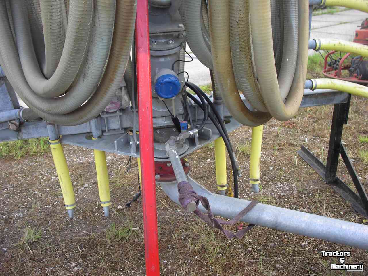 Manure umbilical systems De With Sleepslangbemester