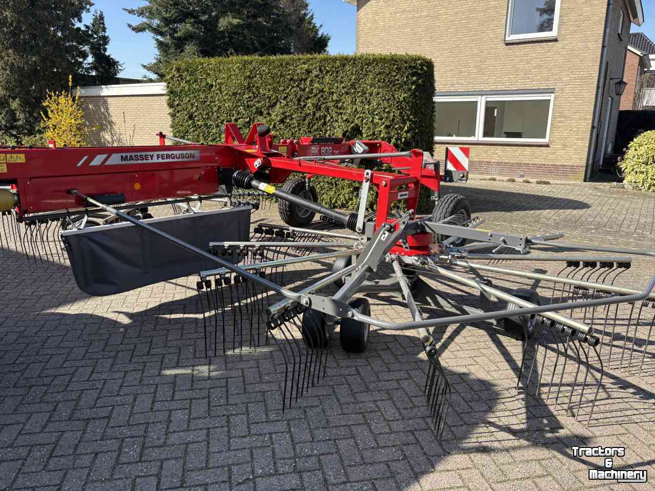 Rake Massey Ferguson RK 802 TRC