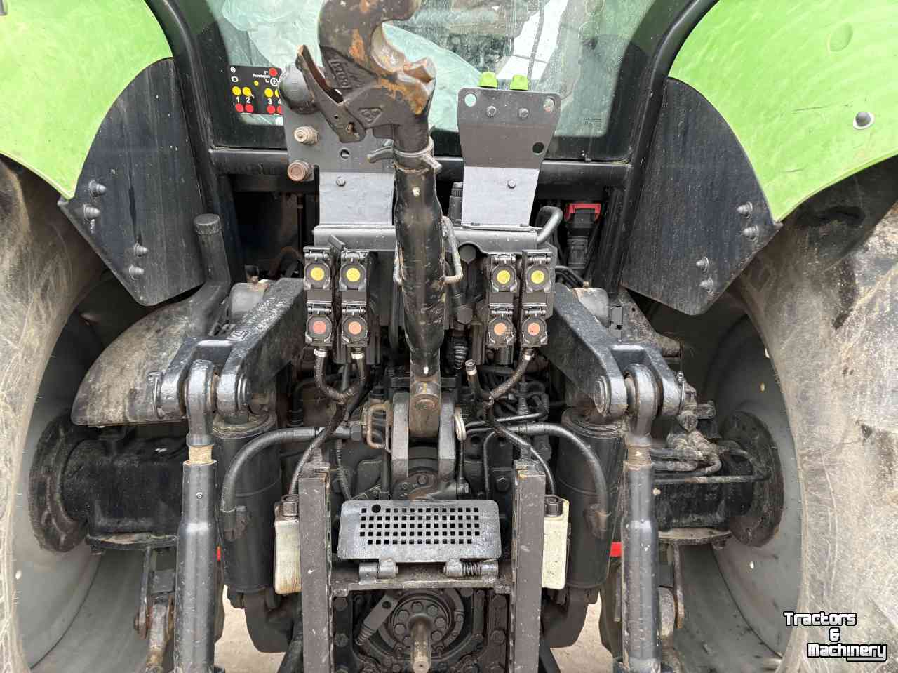 Tractor Deutz-Fahr M620
