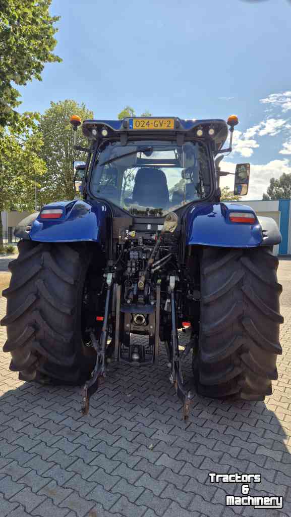 Tractor New Holland T7.230 PC 40-eco, Lucht, Fronthef, geveerde cvooras en cabine BluePower