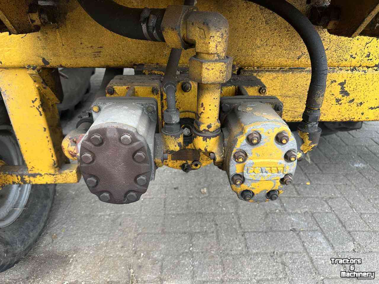 Mowing arm Herder Slootmachine / maaiarm