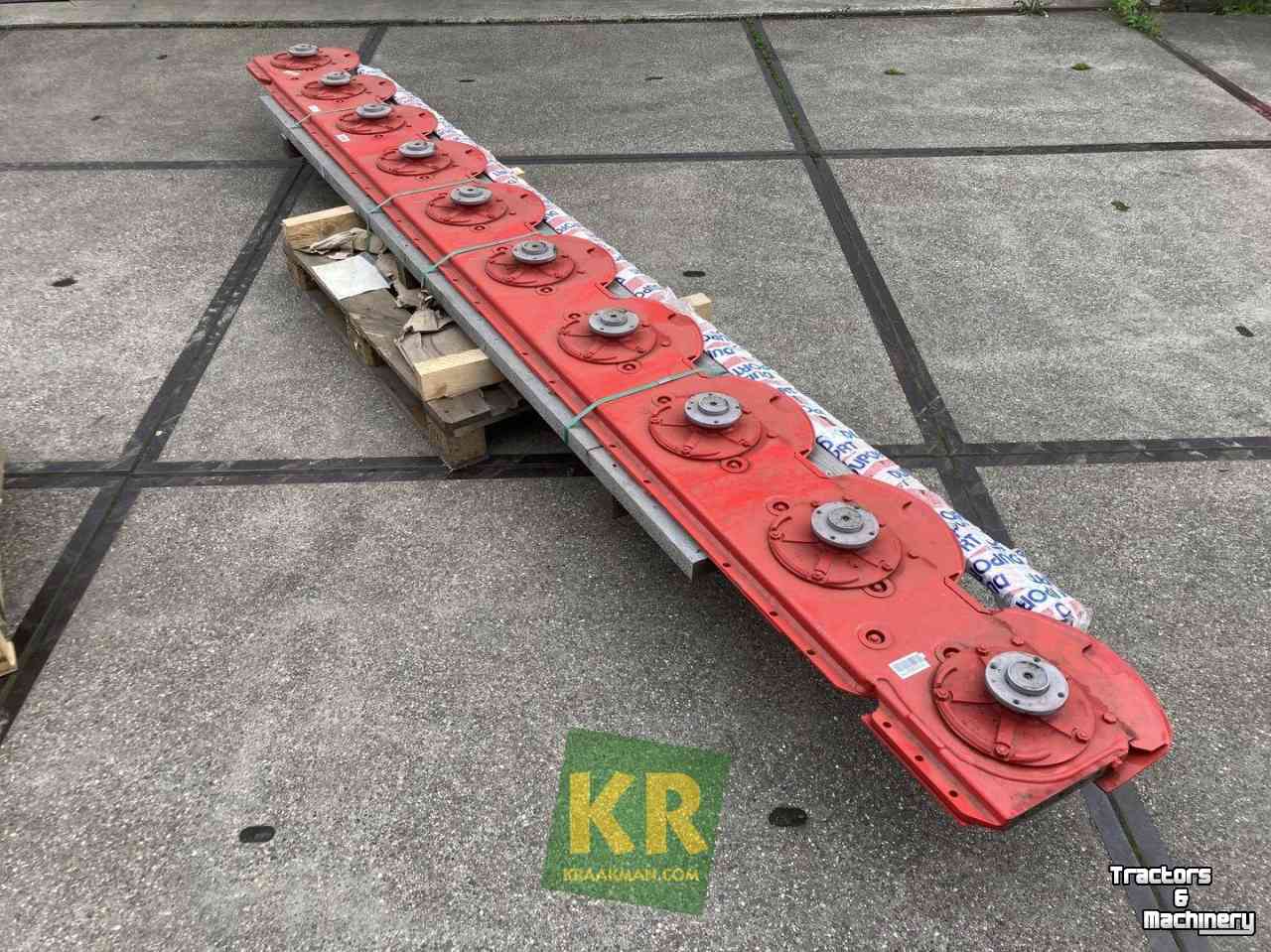 Mower Pottinger Novacat 442 + S12