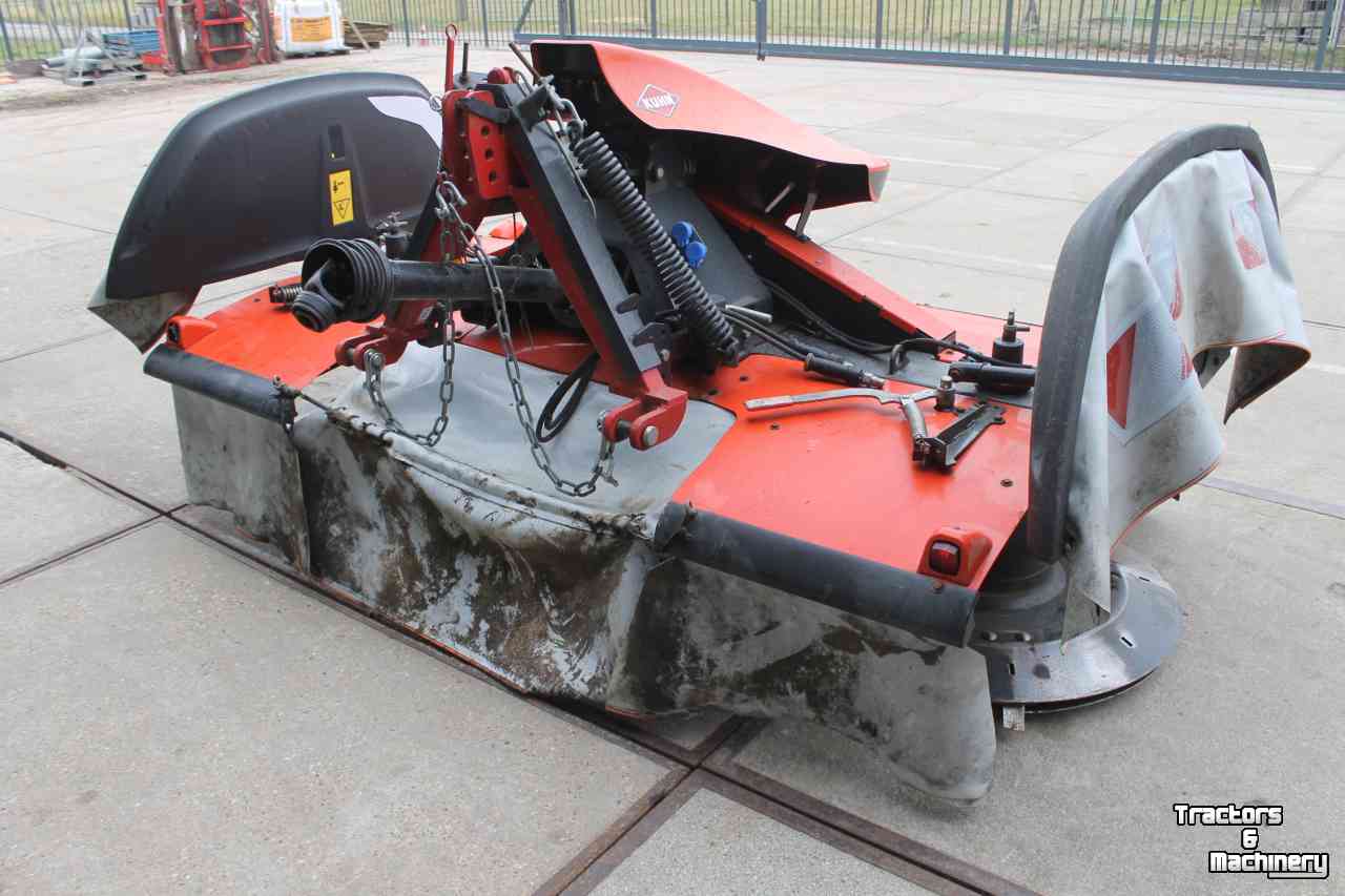 Mower Kuhn PZ3021F OSC Pendelbok frontmaaier trommelmaaier cyclomaaier