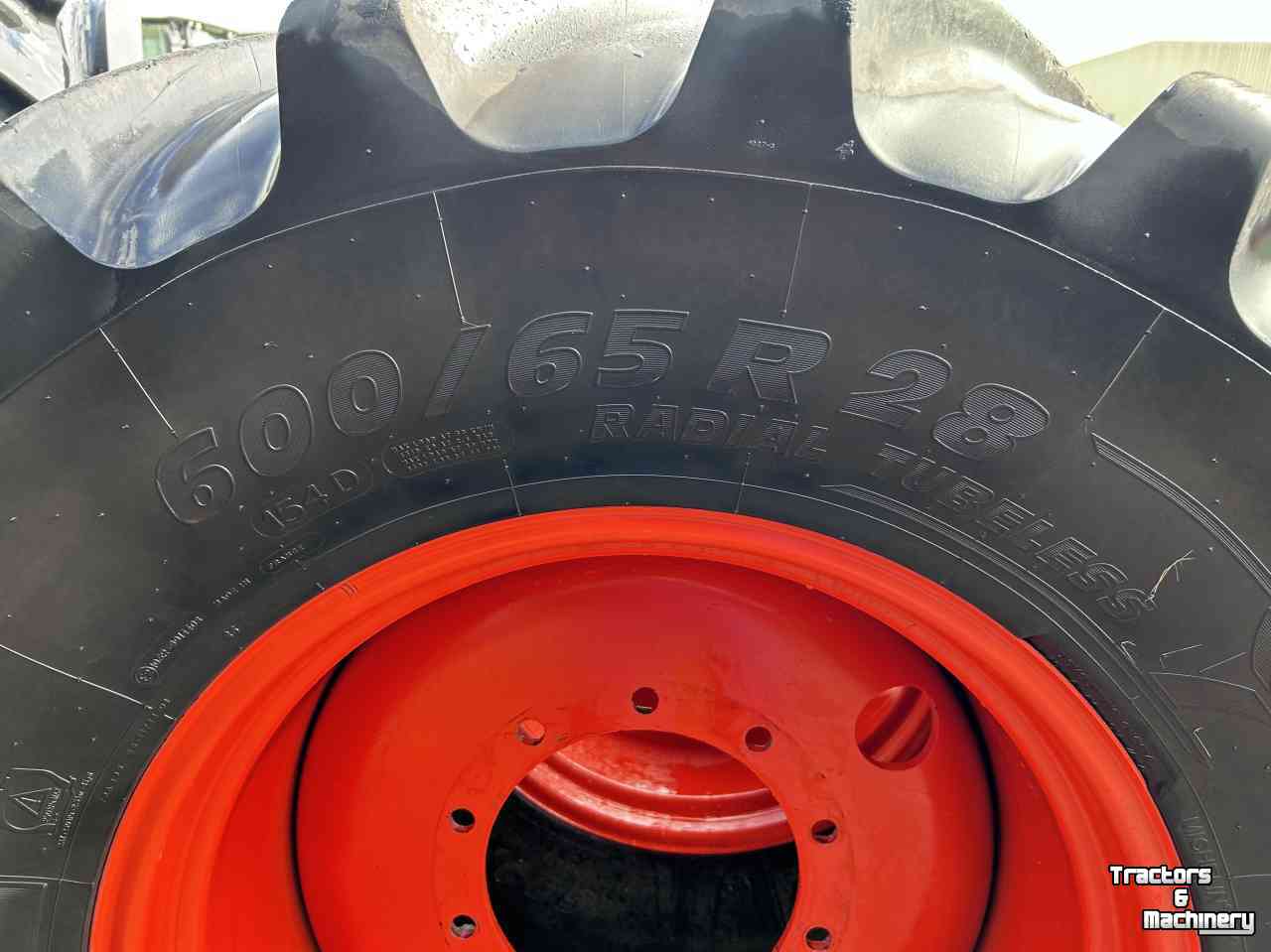 Wheels, Tyres, Rims & Dual spacers Michelin 600/65R28 710/70R38