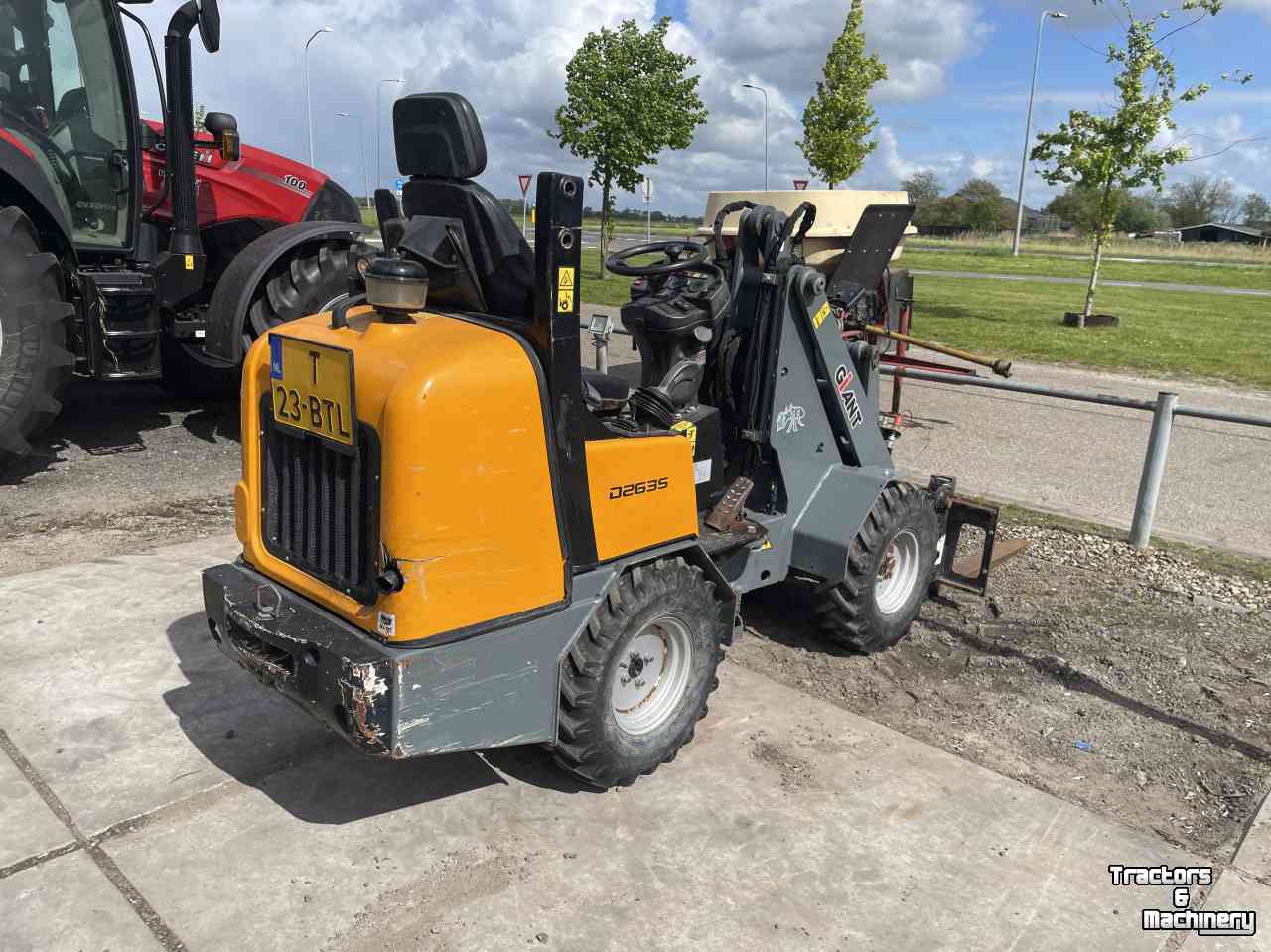 Wheelloader Giant D 2635