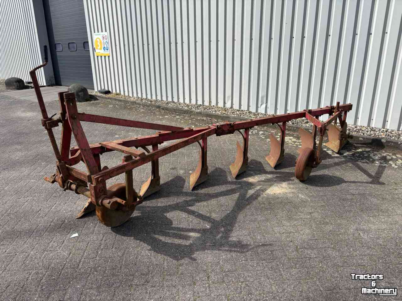 Ploughs  Stoppelploeg