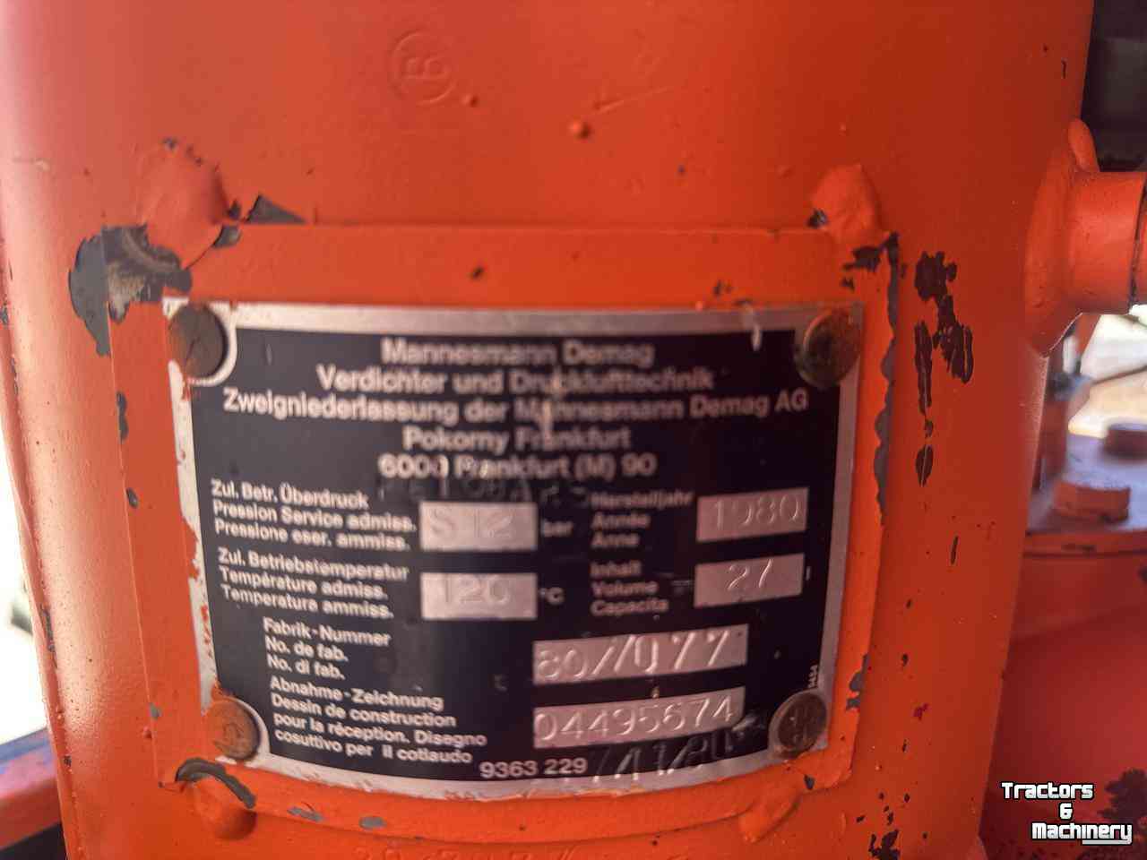 Mobile compressor Mannesmann Demag Luchtcompressor