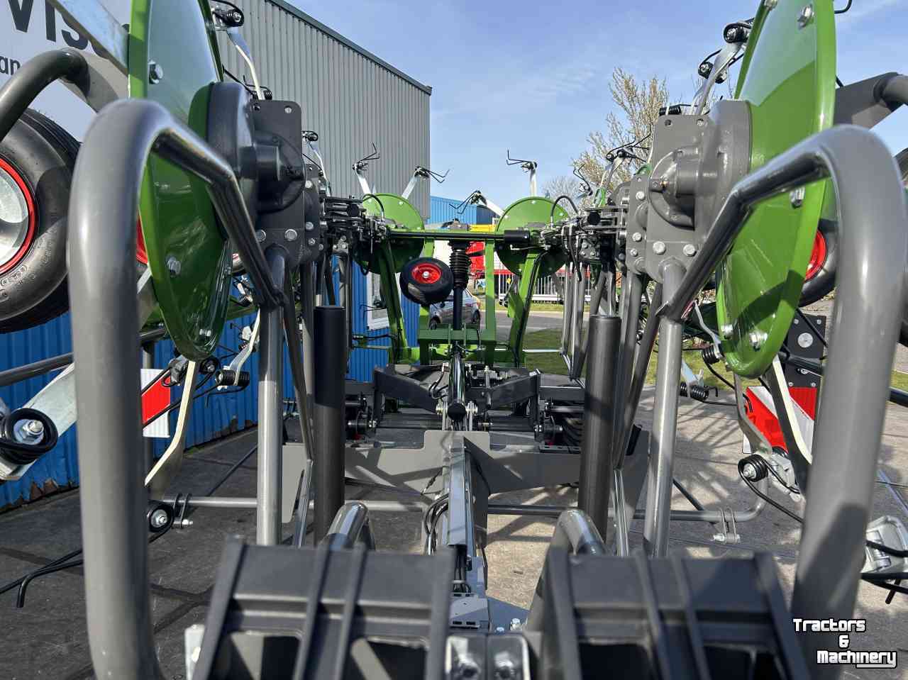Tedder Fendt Lotus 1250T