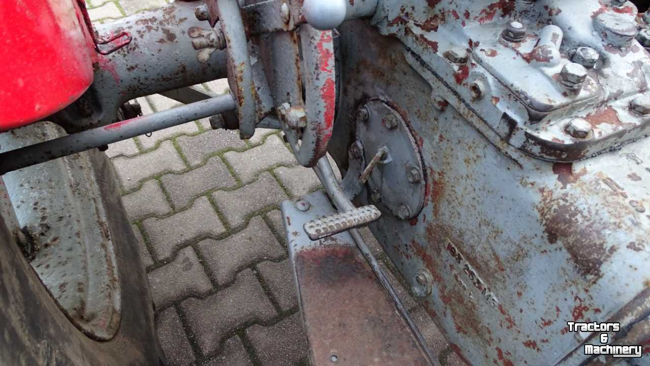 Tractor Massey Ferguson MF 35 Multipower