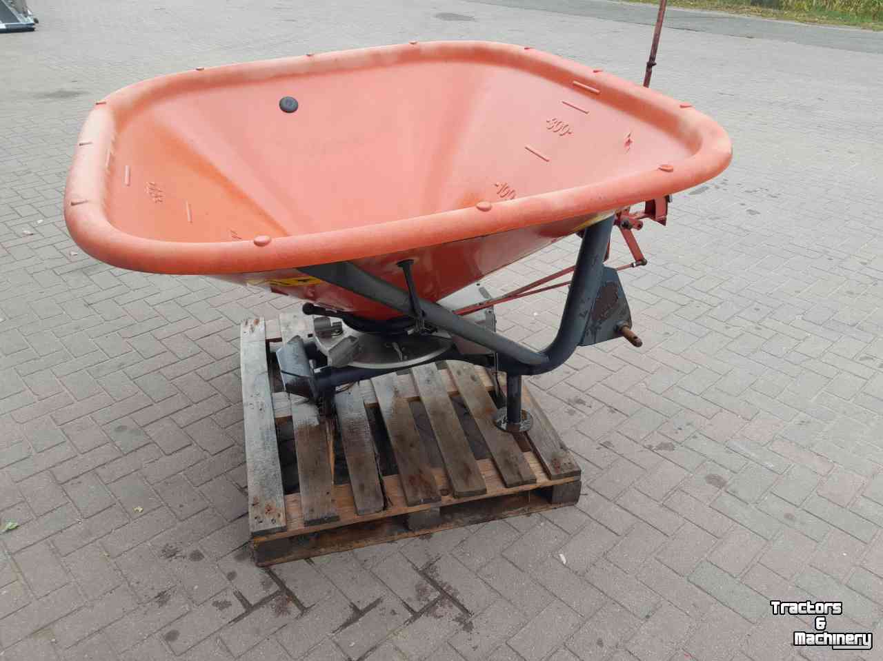 Fertilizer spreader Trioliet TS6
