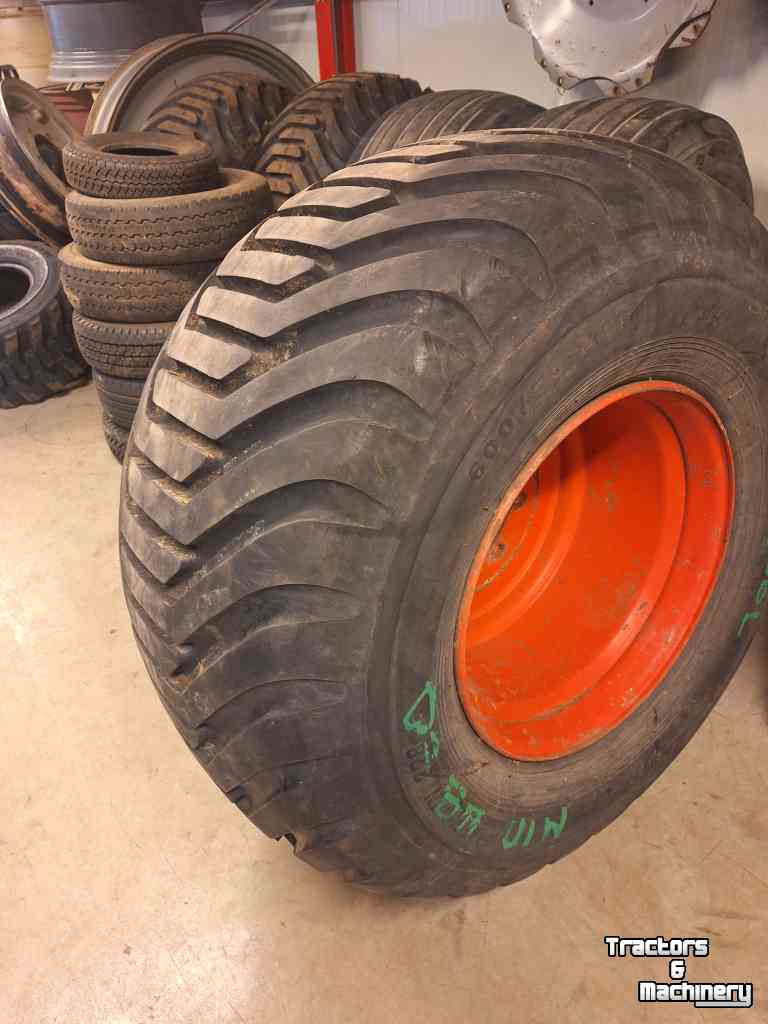 Wheels, Tyres, Rims & Dual spacers Alliance 600/55x22.5 Alliance wiel 8-221-275