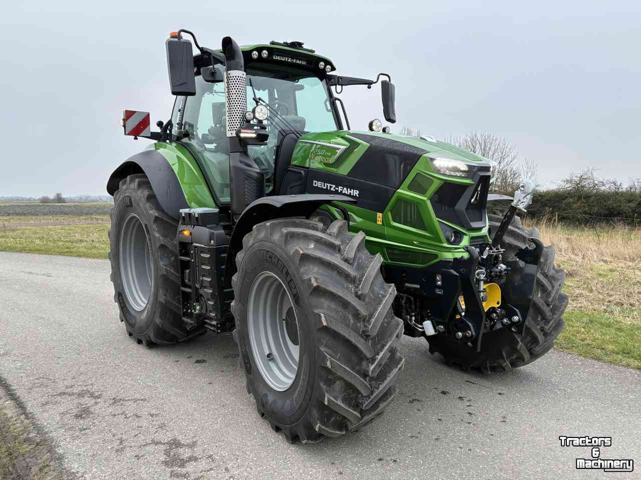 Tractor Deutz-Fahr 7250 TTV Stage5 5jaar/10.000 uur DIAMONDCARE