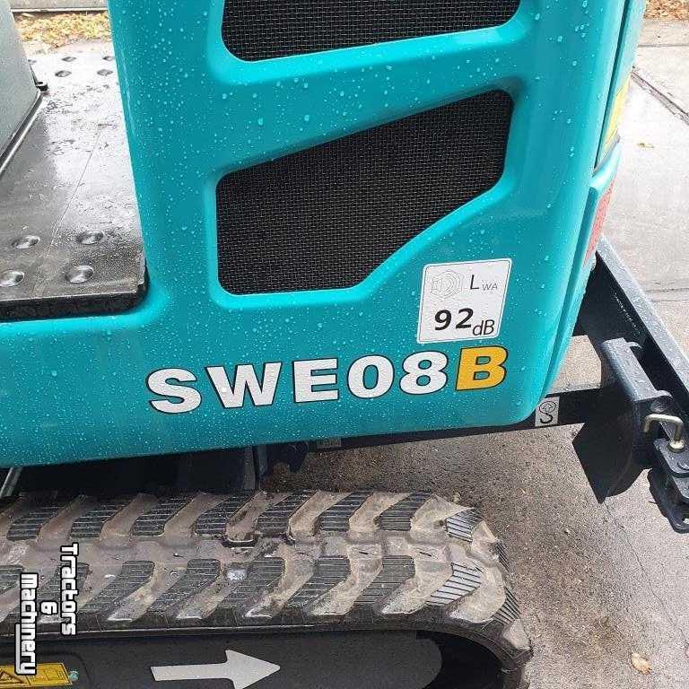 Excavator tracks Sunward SWE 08B rupskraan