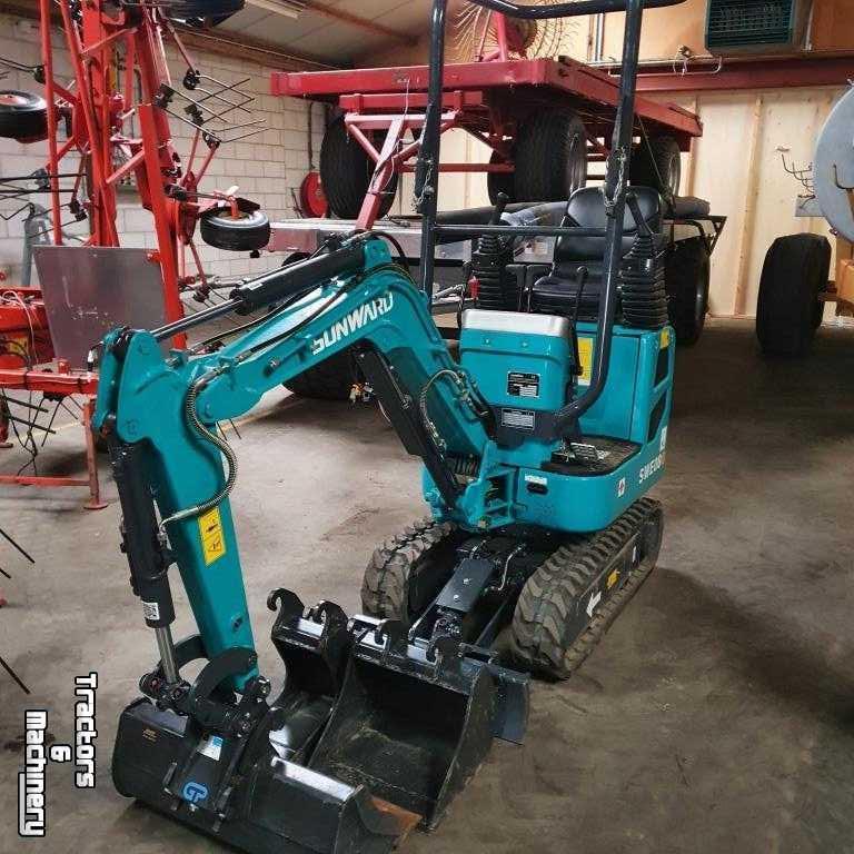 Excavator tracks Sunward SWE 08B rupskraan