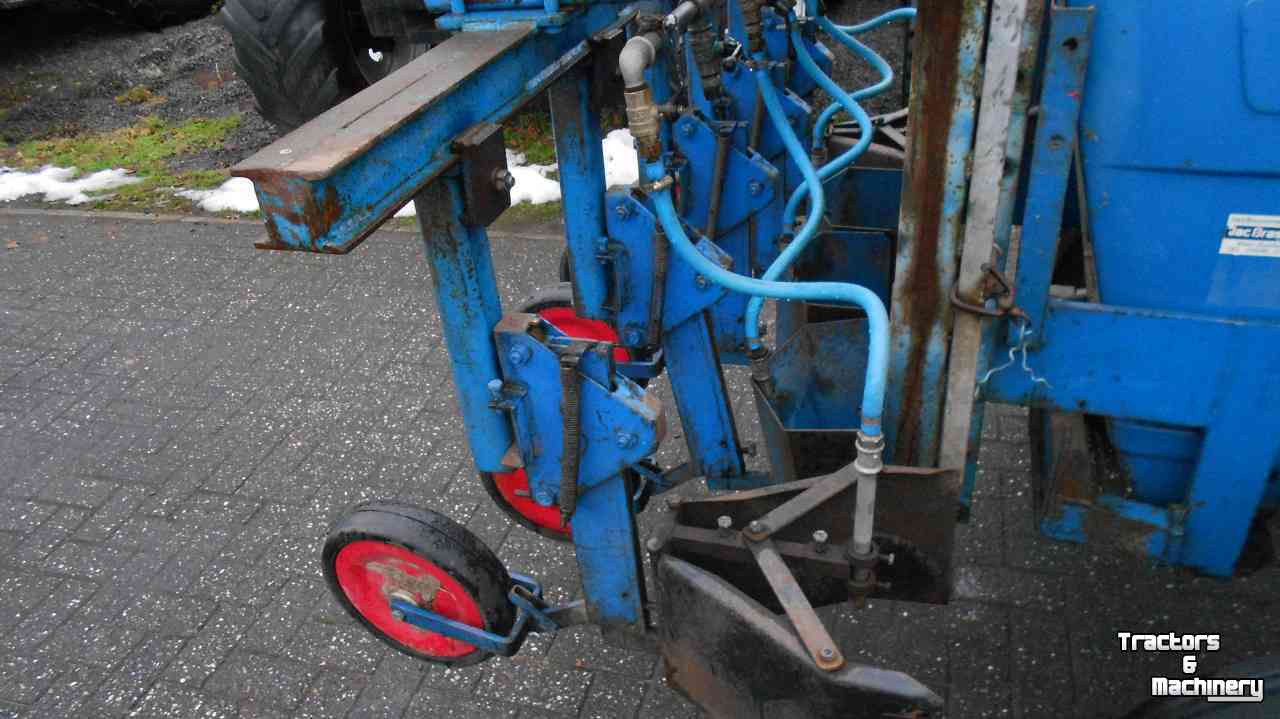 Rows sprayer  rijenspuit
