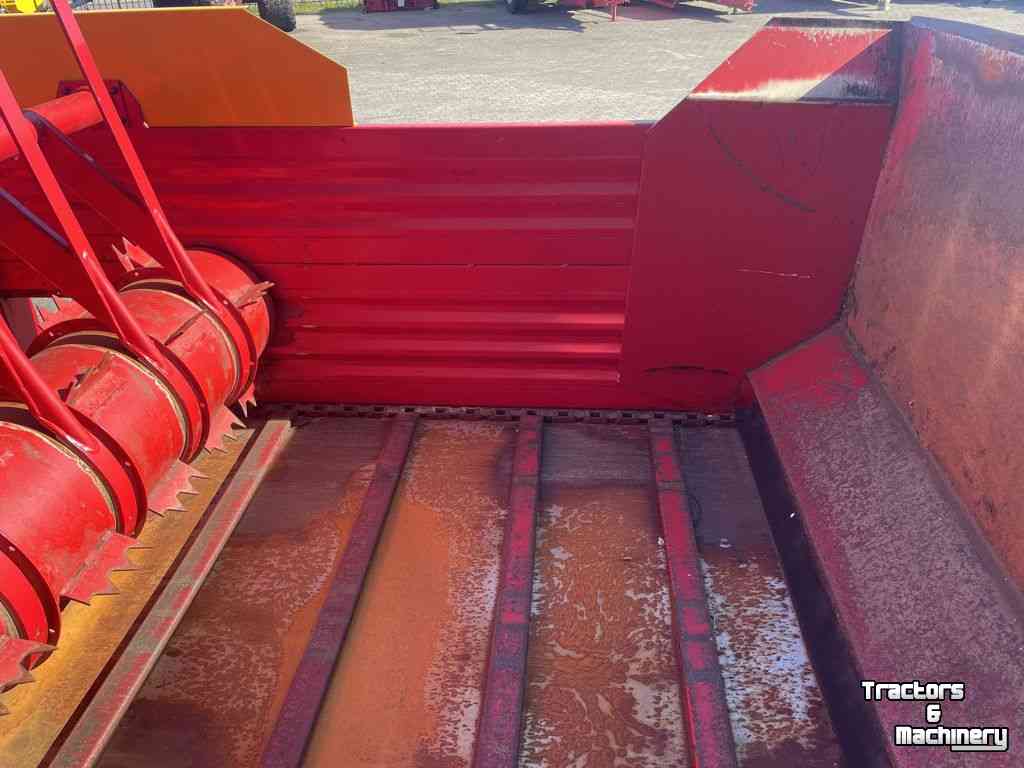 Silage-block distribution wagon Schuitemaker Amigo 20S