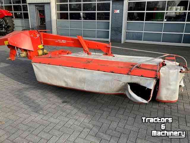 Mower Kuhn FC283 Lift Control
