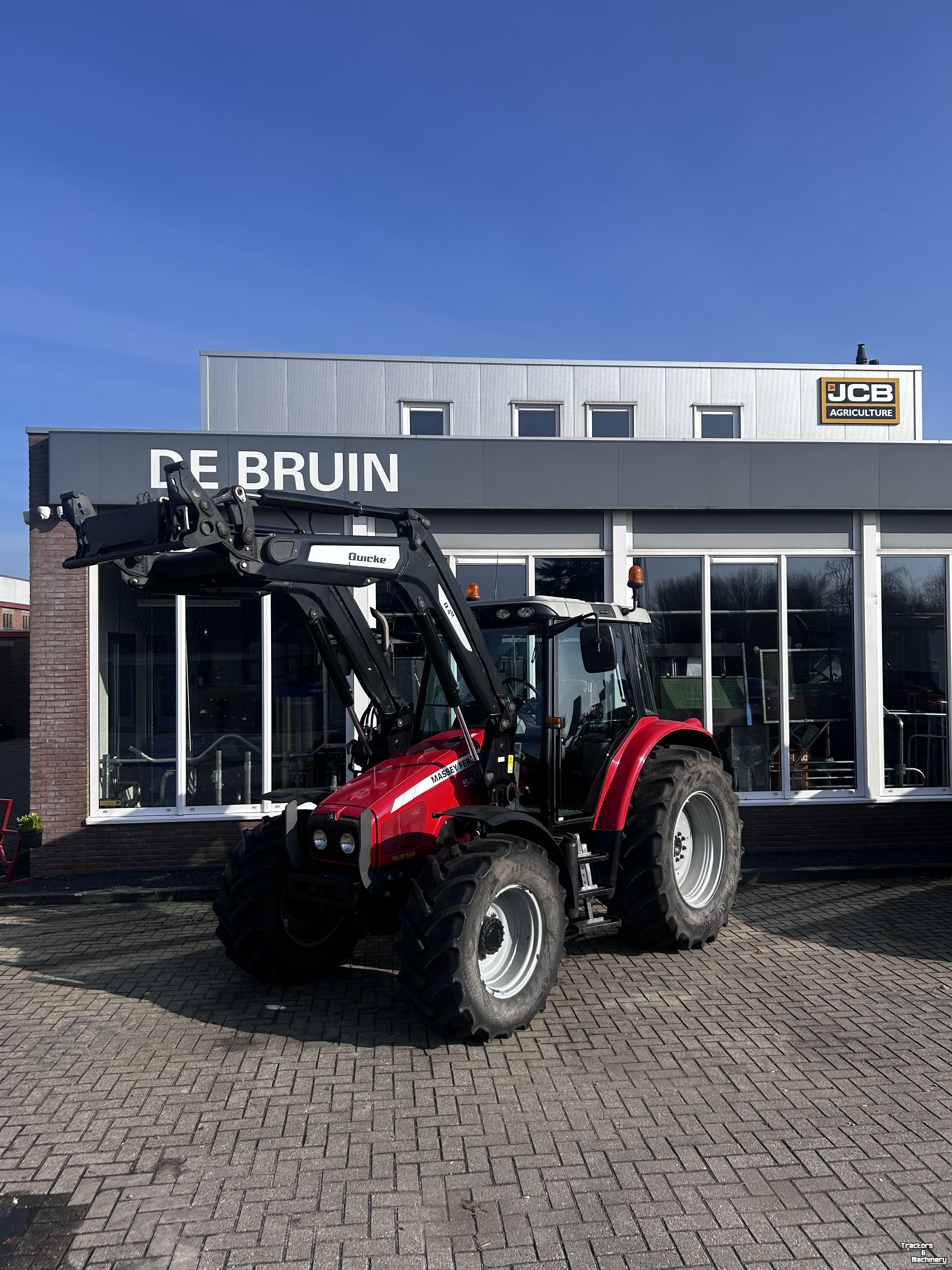Tractor Massey Ferguson 5435 4 WDR