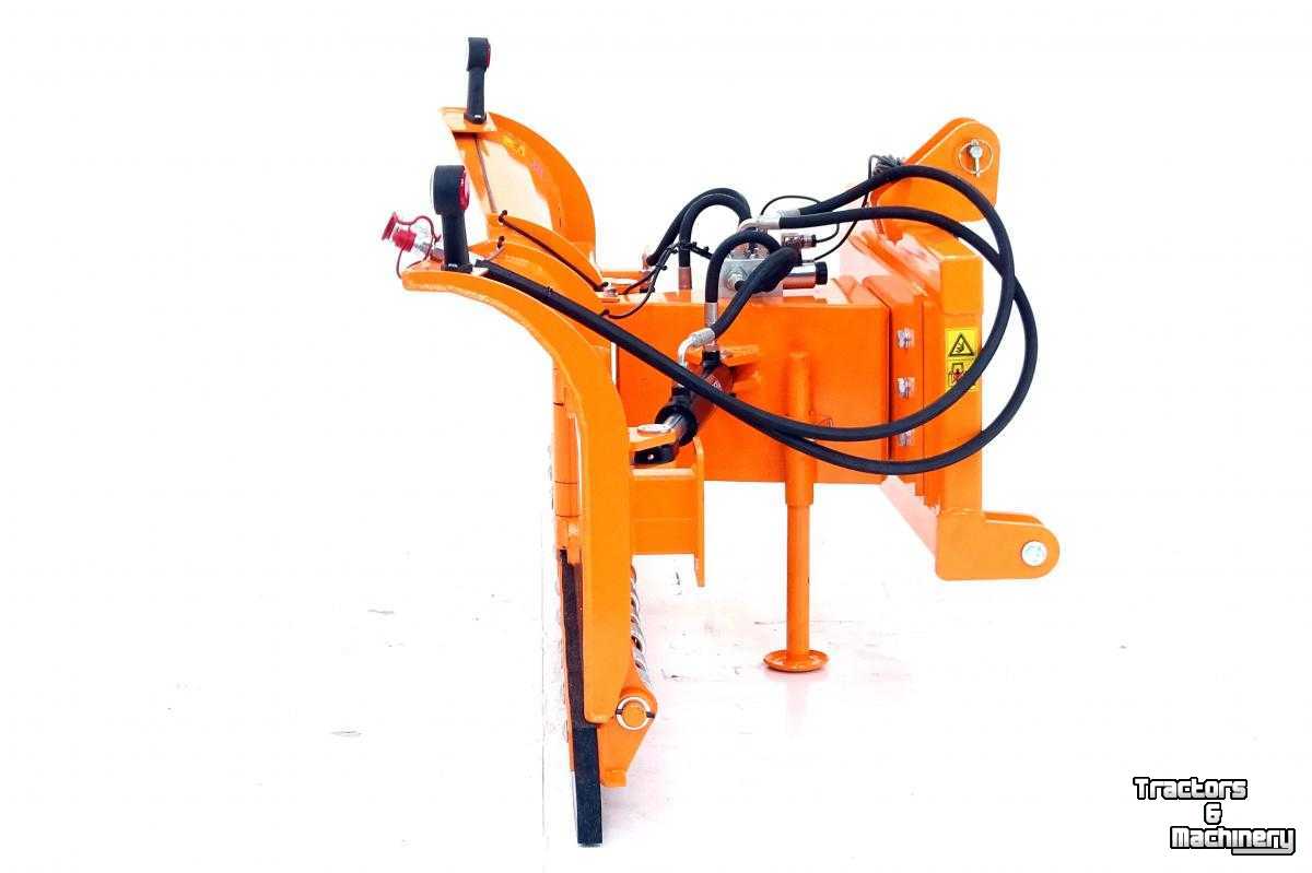 Snow Removal Equipment Qmac SP200C2 Sneeuwploeg Sneeuwschuif Snow Plow Plough