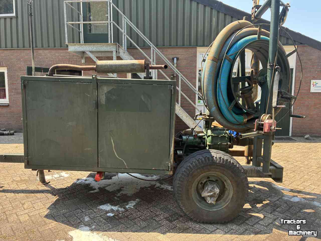 Irrigation spray lines  Zelfbouw dompelpomp met 3 waaierpomp