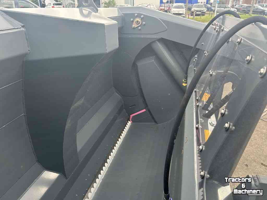 Silage cutting bucket Flingk KHXL 1724 met JCB Q-Fit
