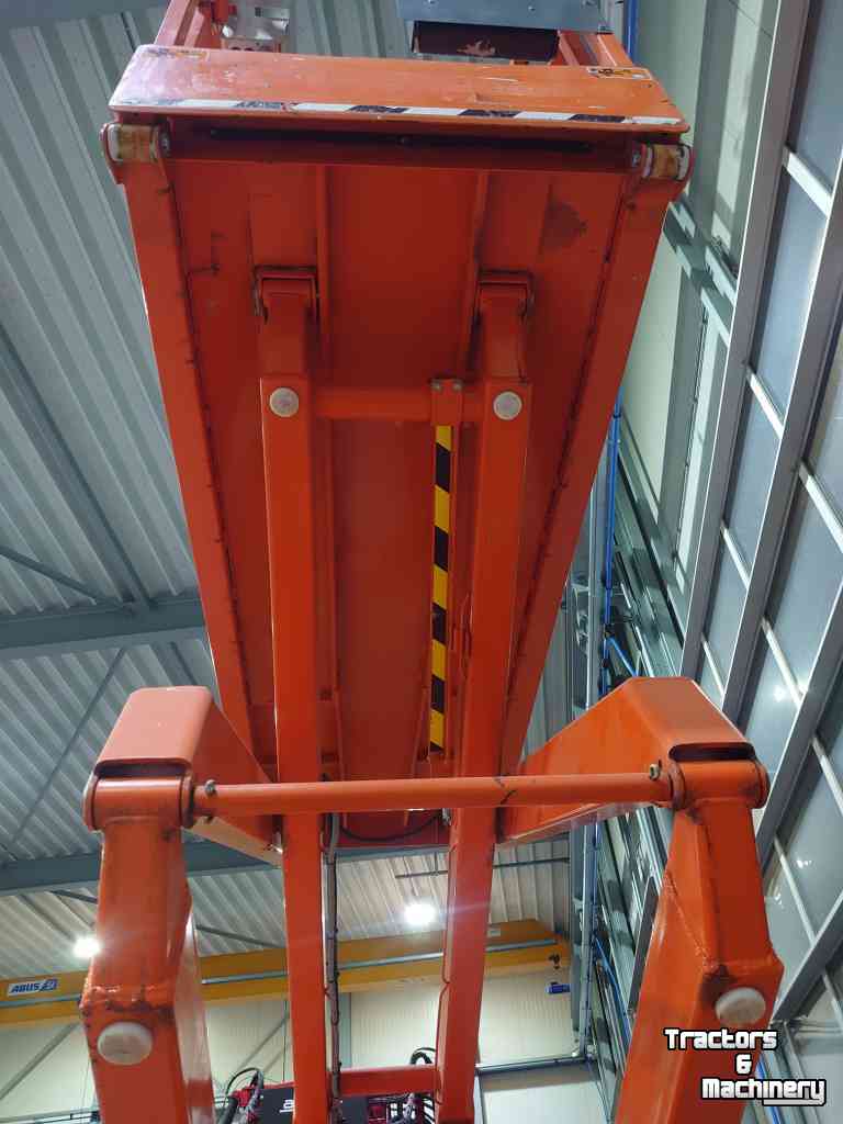 Articulated platforms Skyjack SJ111 3220