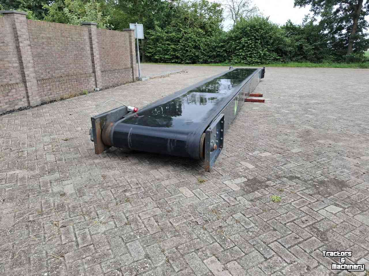 Conveyor  Transportband / doorvoerband