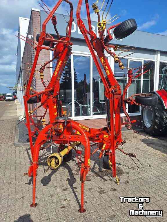 Tedder Niemeyer HR 675 DH Schudder