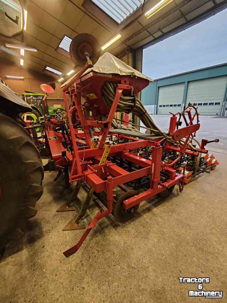 Seed drill Accord Steketee Zaaimachine